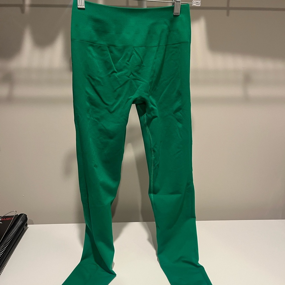 Alphalete Royal Green Leggings